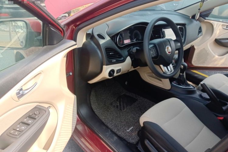 Used Fiat Viaggio 2012 1.4T Automatic Enjoyment Edition