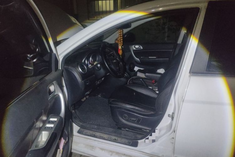 Used Haval H6 2017 Classic Edition 1.5T Automatic Two-Wheel Drive Elite Model Driver Seat