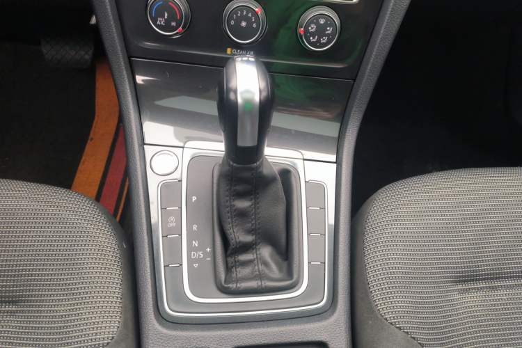 Used Volkswagen Golf 2020 Zhiai Edition 280TSI DSG Comfort Model