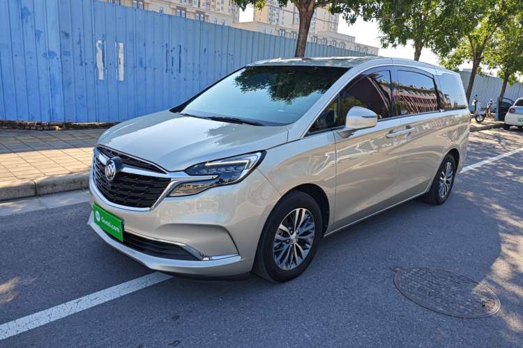 Used Buick GL8 2022 ES Landtrek 653T Comfort Edition