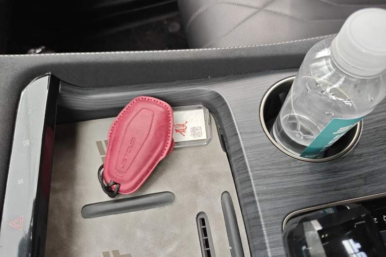 Used JETOUR Shanhai L9 2024 1.5TD 2DHT Pro 7-Seater