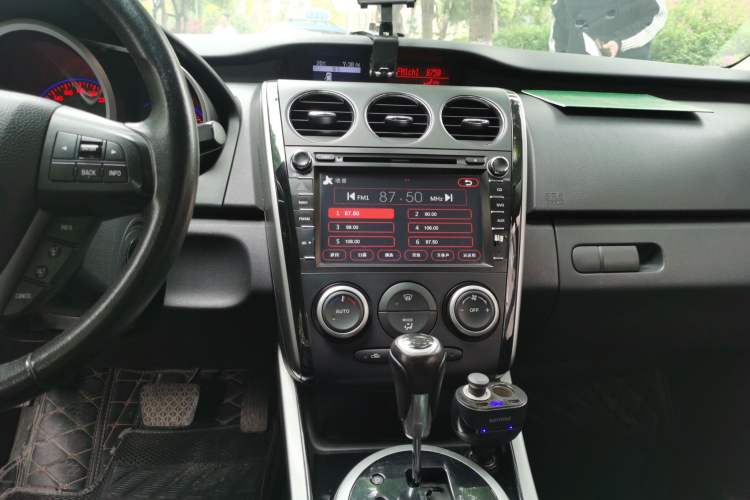 Used Mazda CX-7 2014 2.5L 2WD Premium Edition Audio And AC Panel
