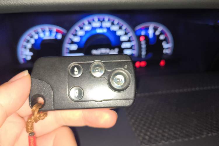 Used Honda Elysion 2015 2.4L VTi-S Prestige Edition