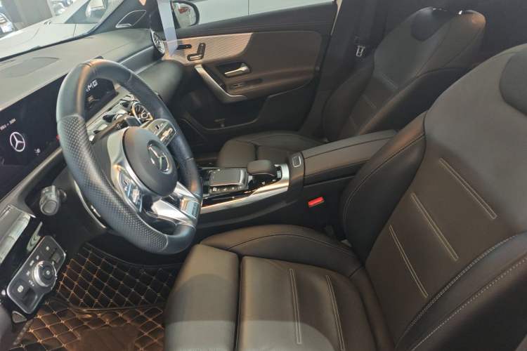 Used Mercedes-Benz A-AMG 2019 AMG A 35 L 4MATIC
