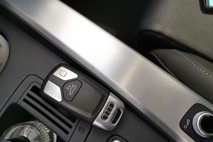 Used Audi A4L 2022 40 TFSI Fashion Dynamic Model
