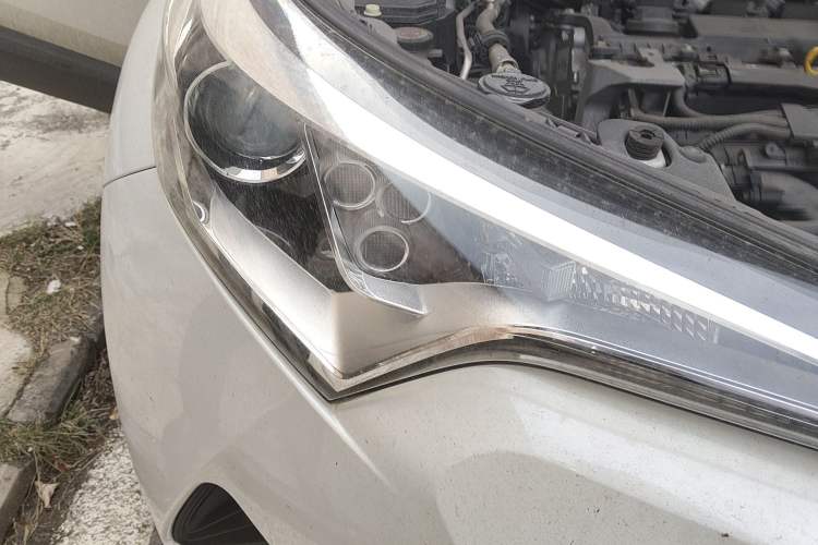 Used Toyota IZOA 2018 2.0L Yichi Version China VI Standard
