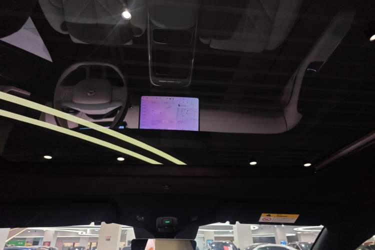 Used Nio ET5T 2025 75 kWh Touring Headliner