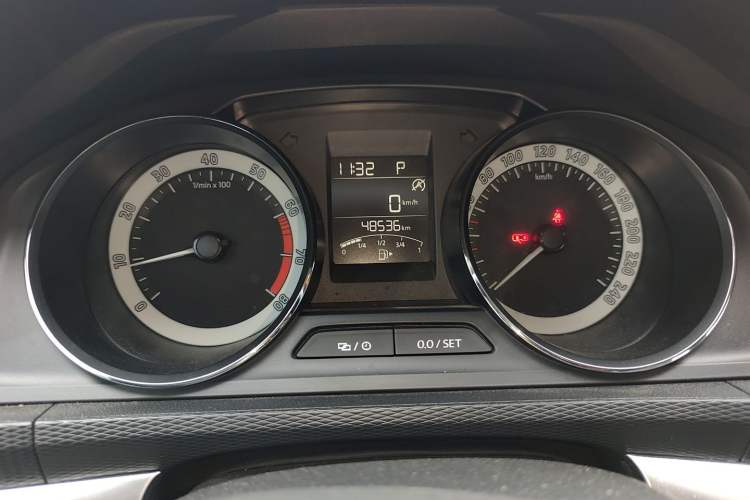 Used Skoda Kamiq 2018 1.5L Automatic Comfort Edition China VI Standard Instrument Cluster