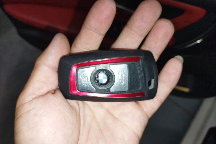 Used BMW 3 Series 2013 320i Sport Design Package