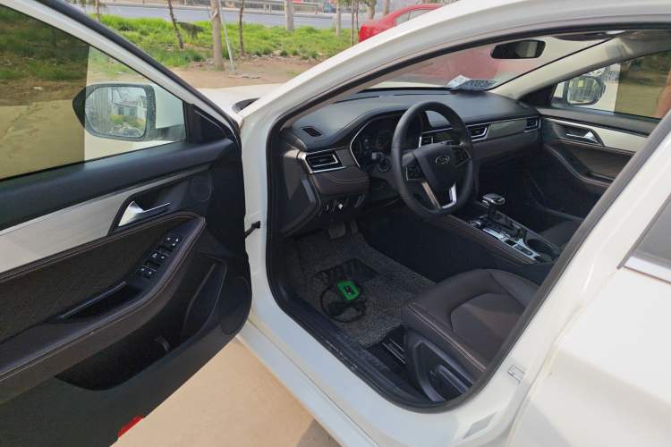 Used JAC Group J7 2020 1.5T CVT Elite Model