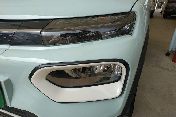 Used Dongfeng NAMMI BOX 2022 Chasing Wind Edition 331 km Standard Model Left Front Headlight