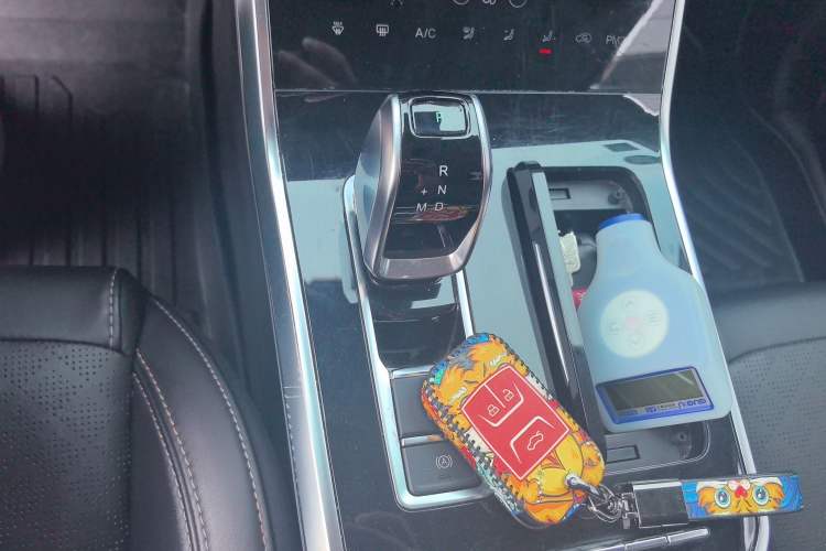 Used Chery Tiggo 8 2019 1.6 TGDI Automatic Luxury Model
