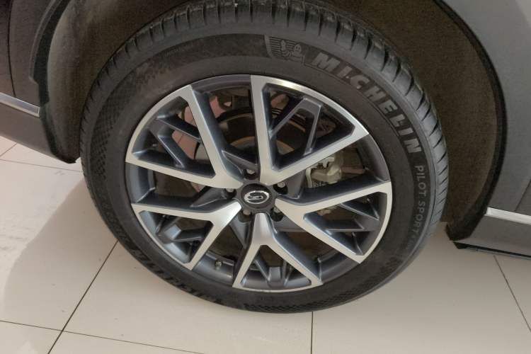 Used GAC Trumpchi GS8 2022 Linghang Series 2.0 TGDI Two-Wheel-Drive Luxury Smart Connectivity Version (7 Seats)