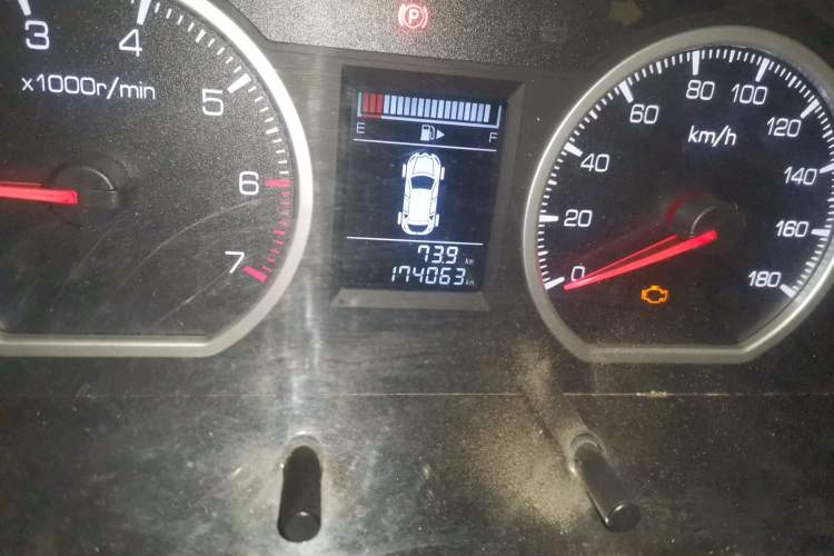 Used GAC Gonow Starry 2013 1.5L Seven-Seater Luxury Model