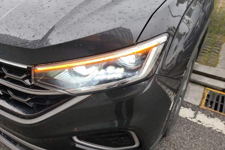 Used Volkswagen Tayron 2023 280TSI Two-Wheel-Drive Luxury Plus Advanced Version Left Front Headlight