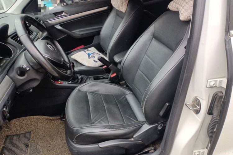 Used Volkswagen Lavida 2015 1.6L Manual Comfort Edition