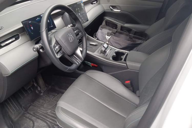 Used BYD Qin PLUS 2025 DM-i Smart Drive 55KM Leading Model Left Front Seat