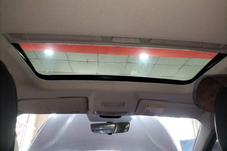 Used Roewe i5 2023 1.5L CVT Luxury Edition Headliner