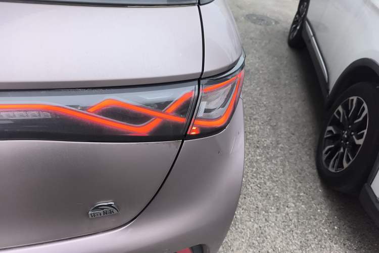 Used BYD Dolphin 2021 405 km Fashion Edition Right Rear Taillight