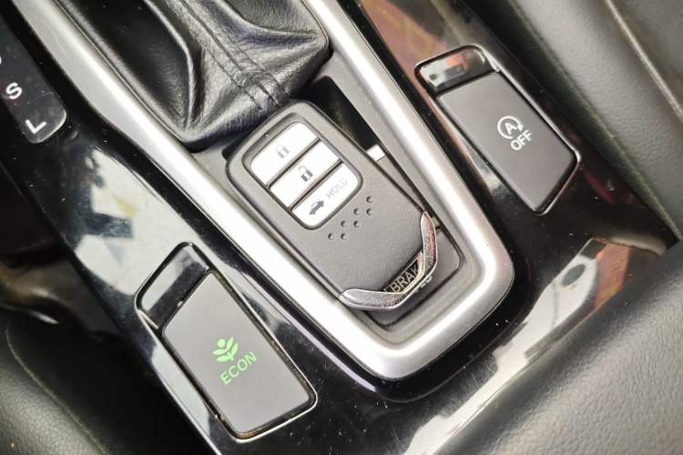 Used Honda Crider 2019 180 Turbo CVT Leading Edition China V Vehicle Key