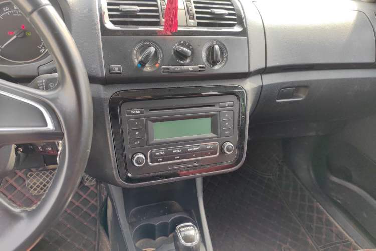 Used Skoda Fabia 2014 1.6L Automatic Sport Edition