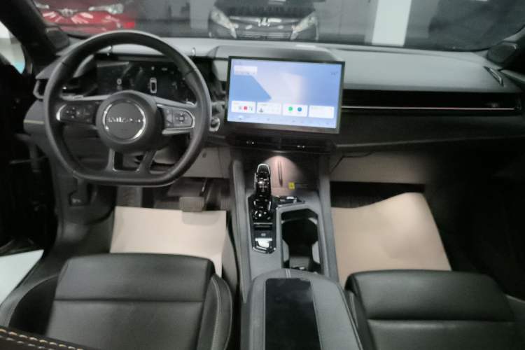 Used Lynk & Co 03 2023 2.0TD DCT JingPro
