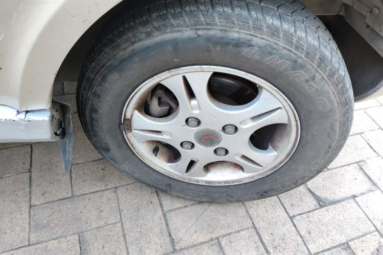 Used Wuling Rongguang 2011 1.2L Standard Version
