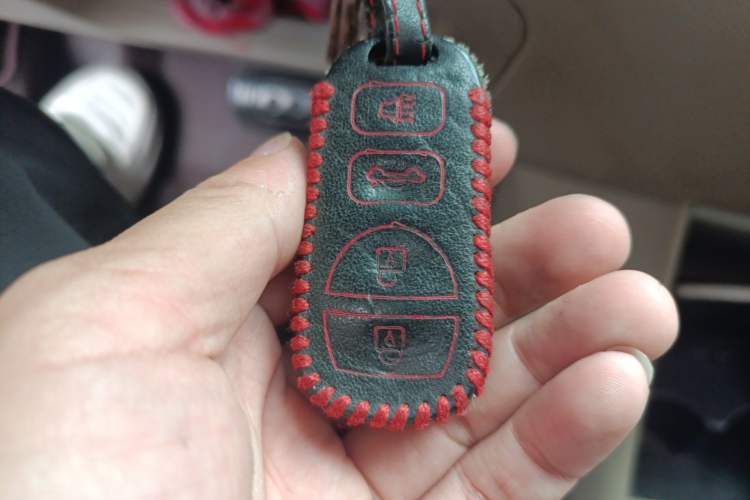 Used Nissan Sylphy 2016 Classic 1.6XE Automatic Leading Edition Vehicle Key