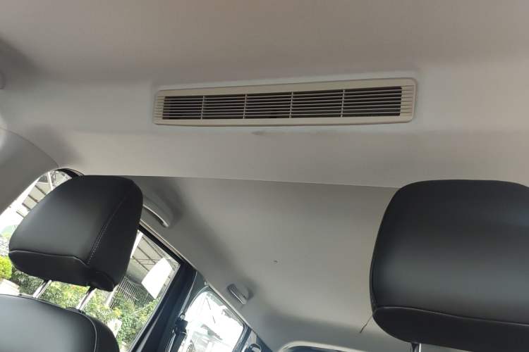 Used Wuling Hongguang New Energy 2024 All-Electric Model 300KM Standard Version Headliner