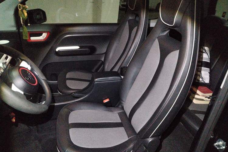 Used Wuling Hongguang MINIEV 2022 GAMEBOY 200km Gaming Edition with Lithium Iron Phosphate