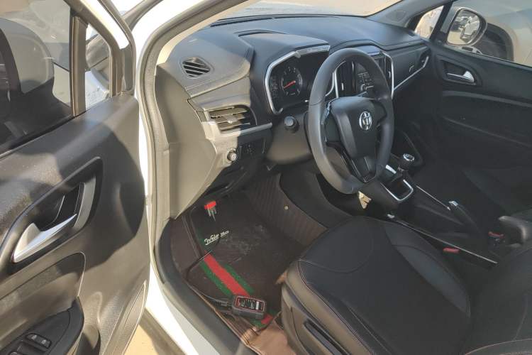 Used Brilliance V3 2017 1.5L Manual Comfort Model
