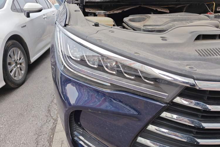 Used BYD Song MAX 2019 1.5T Automatic Smart Connect Ruiyi Sunroof Model 7 Seats China VI Standard