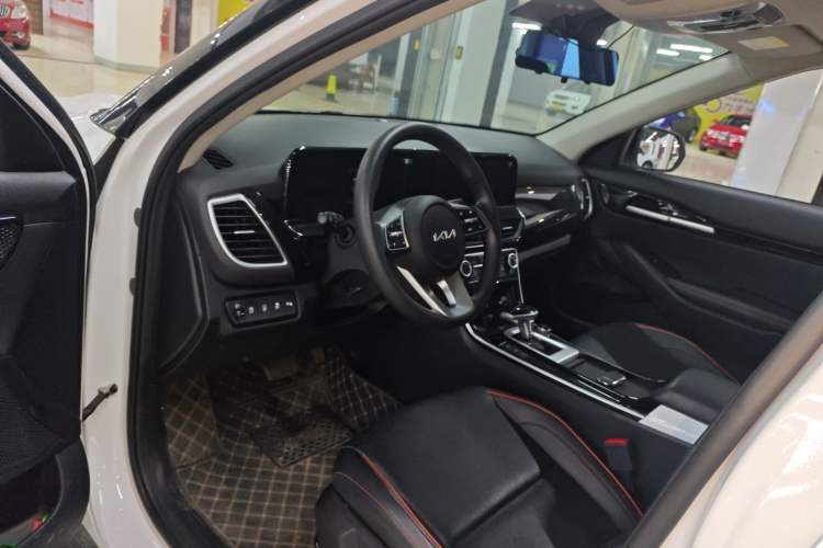 Used Kia Seltos 2023 1.5L CVT Luxury Edition