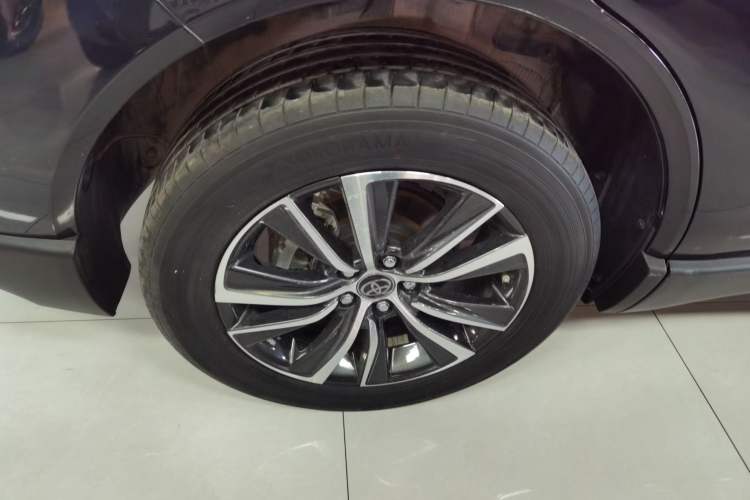 Used Toyota Harrier 2022 Dual-Engine 2.5L CVT Two-Wheel Drive Luxury Edition
