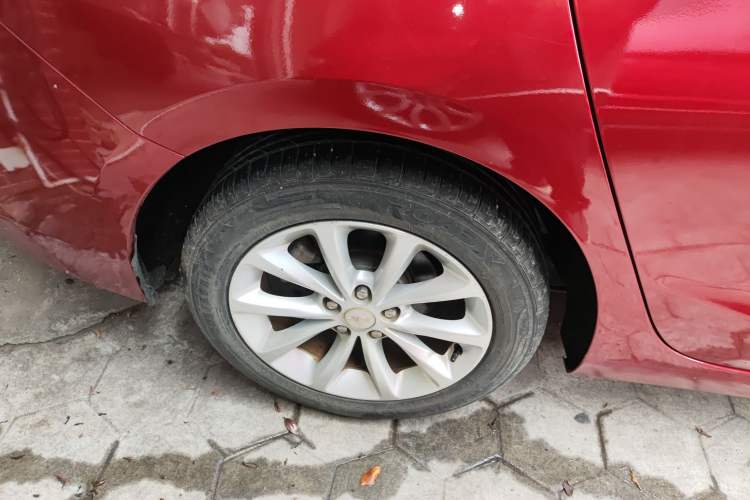 Used Chevrolet Cruze 2017 1.5L Automatic Pioneer Sunroof Edition
