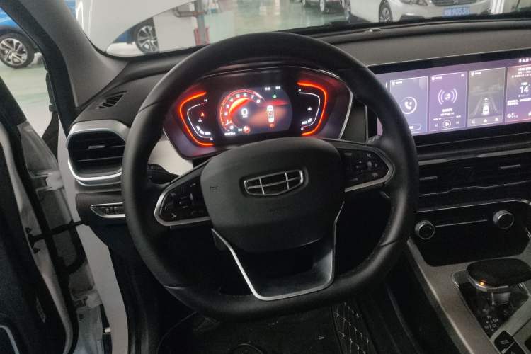 Used Geely Auto Coolray 2023 1.5T DCT Diamond Edition