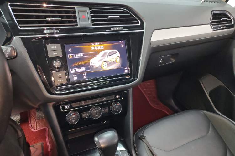 Used Volkswagen Tiguan L 2019 330TSI Automatic Two-Wheel Drive Panoramic Comfort Edition China VI Standard Audio And AC Panel