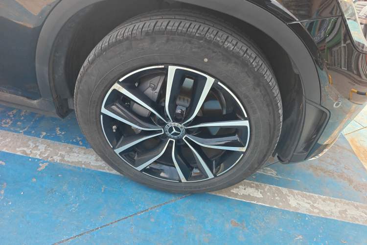 Used Mercedes-Benz GLC 2022 Facelift GLC 260 L 4MATIC Luxury Edition