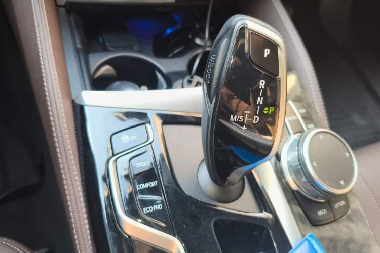 Used BMW 5 Series 2022 Restyled 525Li M Sport Package
