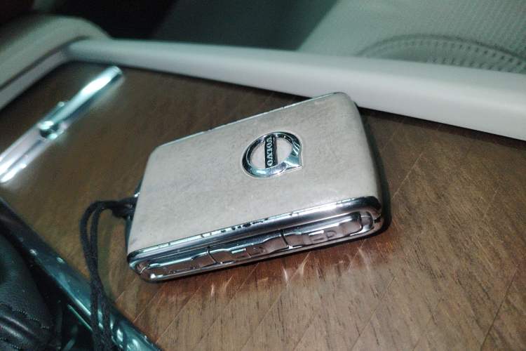 Used Volvo XC90 2017 T6 Prestige 5-Seater