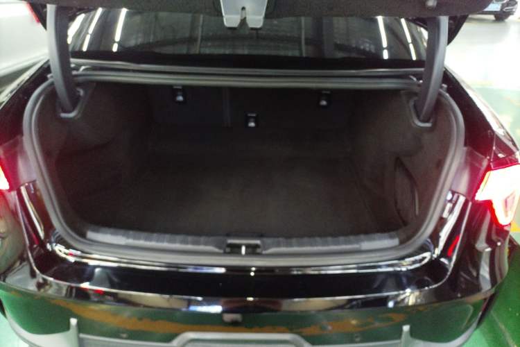 Used Lynk & Co 03 2018 1.5TD DCT JingPro Edition China V Standard