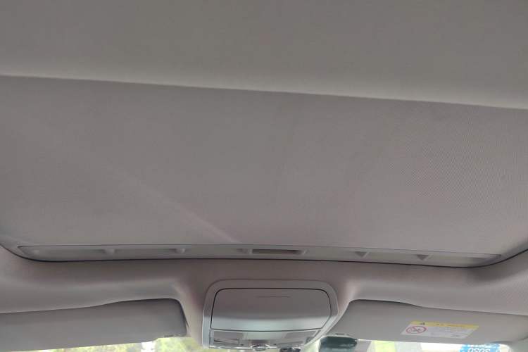 Used Volkswagen Sagitar 2018 280TSI DSG Comfort Model Headliner