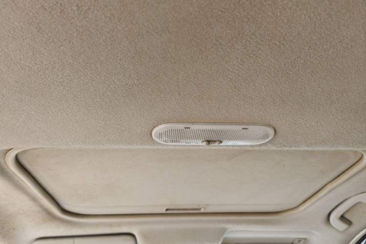Used Nissan Sunny 2011 1.5XL Manual Deluxe Edition Headliner