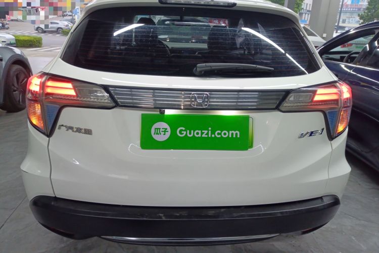 Used Everus VE-1 2021 Travel Edition Rear