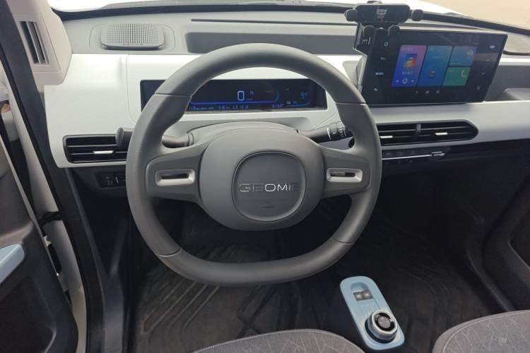 Used Geely Galaxy Panda 2024 Panda Mini 200km Endurance Bear