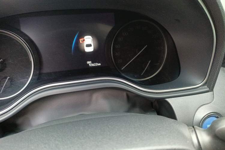 Used Toyota Avalon 2019 Dual-Engine 2.5L XLE Prestige Version China VI Standard