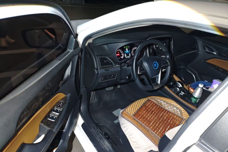 Used BYD Qin New Energy 2017 1.5T Luxury Model