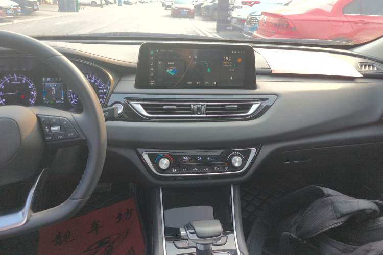 Used Changan Ruicheng CC 2022 Blue Whale Edition 1.5T DCT Elite Model