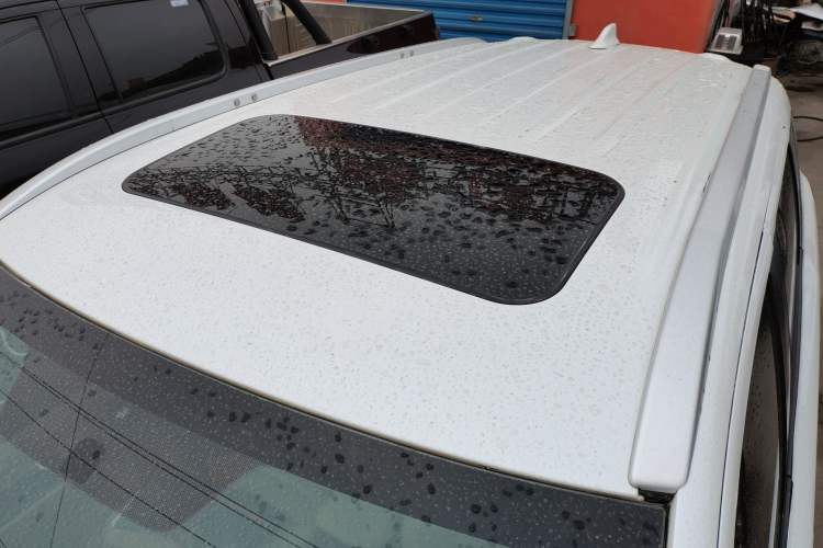 Used Mitsubishi Outlander 2018 2.0L Two-Wheel Drive Glory Edition 5 Seats