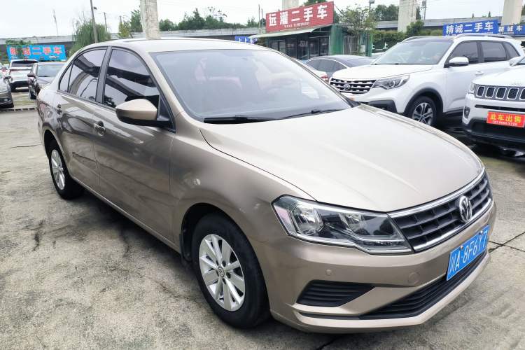 Used Volkswagen Jetta 2017 1.5L Automatic Fashion Model